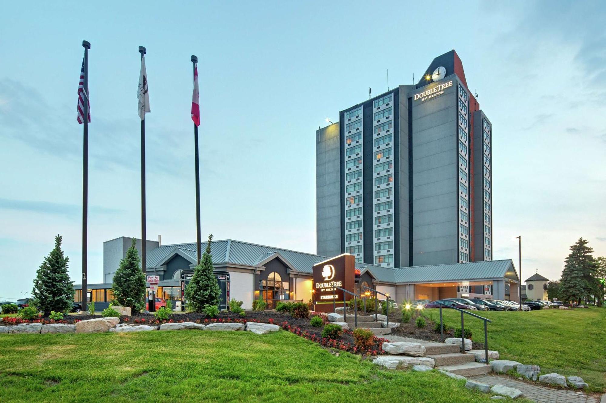 Hotel Doubletree By Hilton Toronto Airport, On Exterior foto